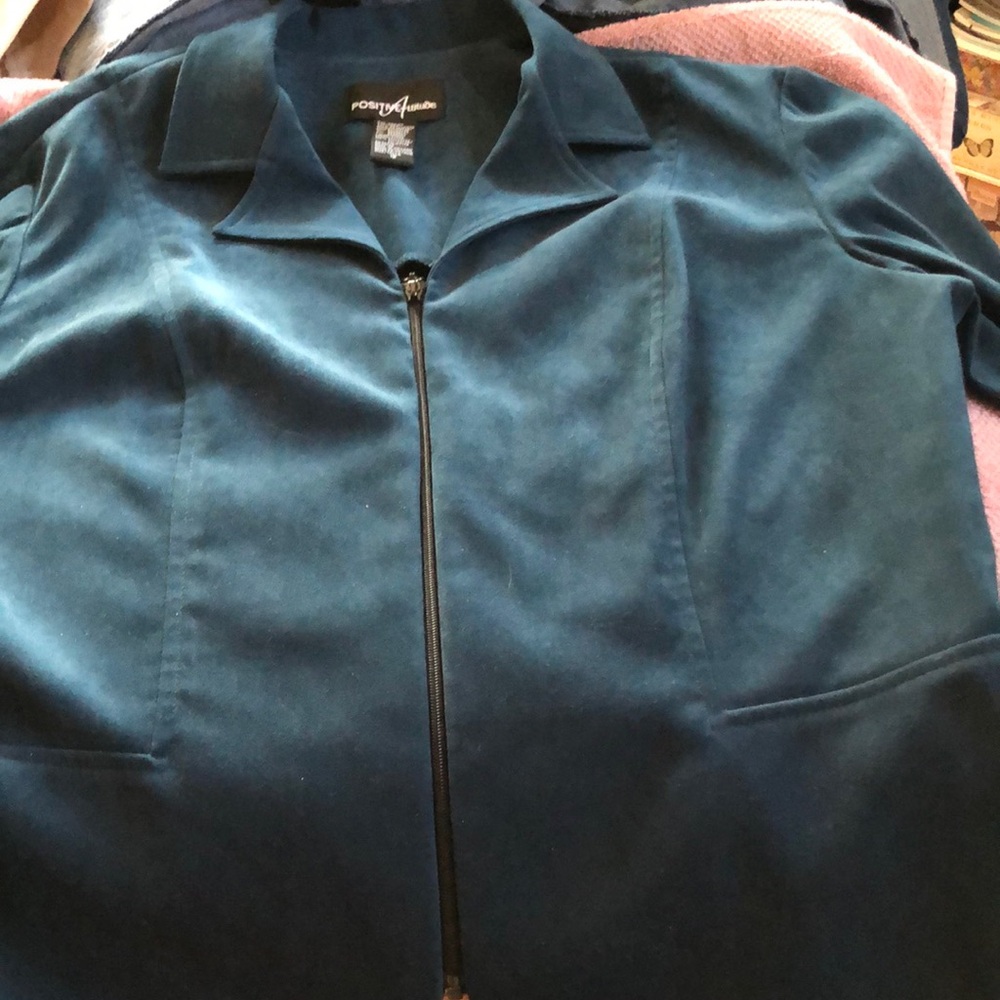 Ladies brand positive attitude.  Jacket zipper front. Size 16 royal blue color 🌺